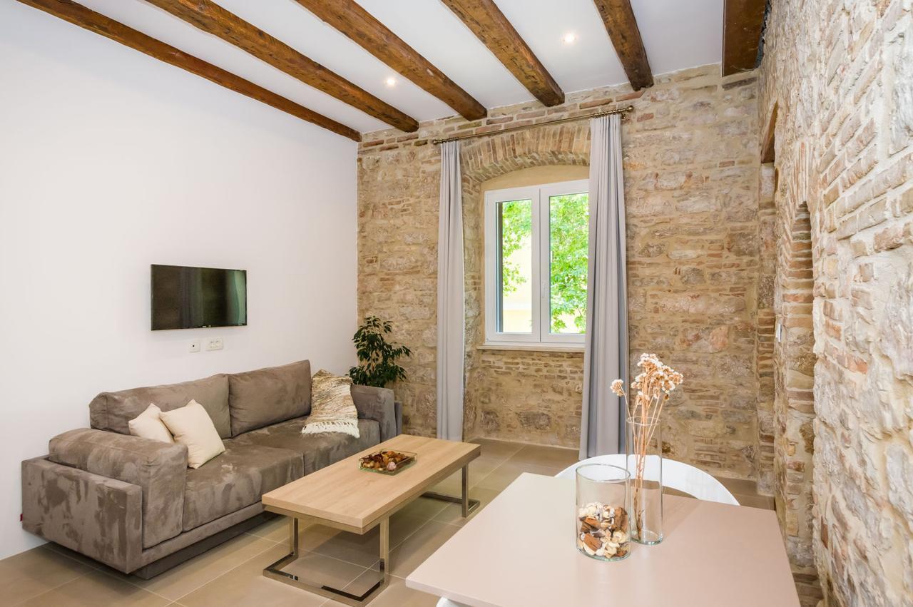 Kostela Luxury Suite By Belmont Realty 扎达尔 外观 照片